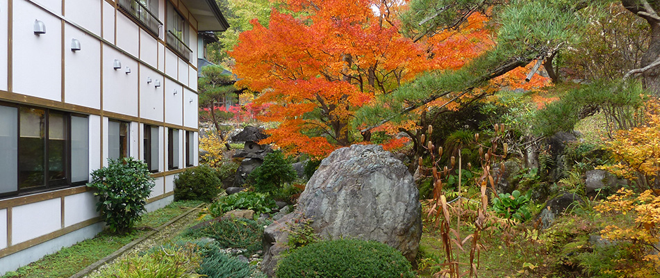 紅葉庭園